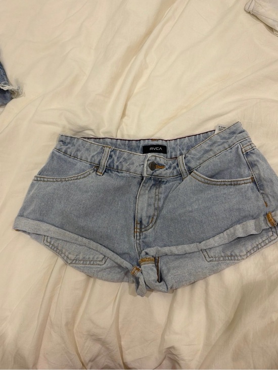 RVCA Pants - RVCA Light Wash Rolled Hem Denim Shorts - Pale Blue